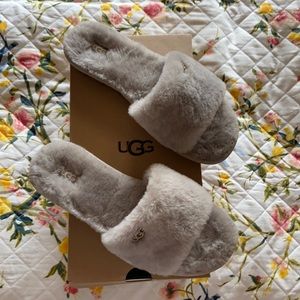 Ugg Cozette slippers